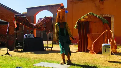 Escena al aire libre de Tiempos azules.